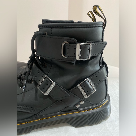 Doc Marten 1460 Buckley Boots - Picture 8 of 8